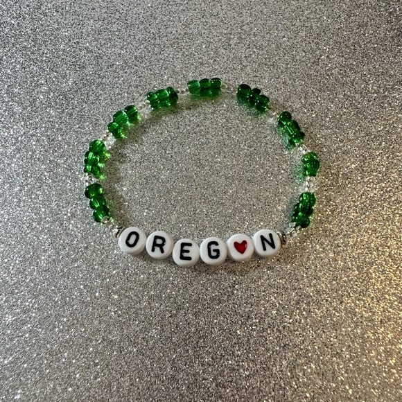 Set of 3 Oregon Duck Friendship Bracelets - Show Your Ducks Pride! - Picture 2 of 4